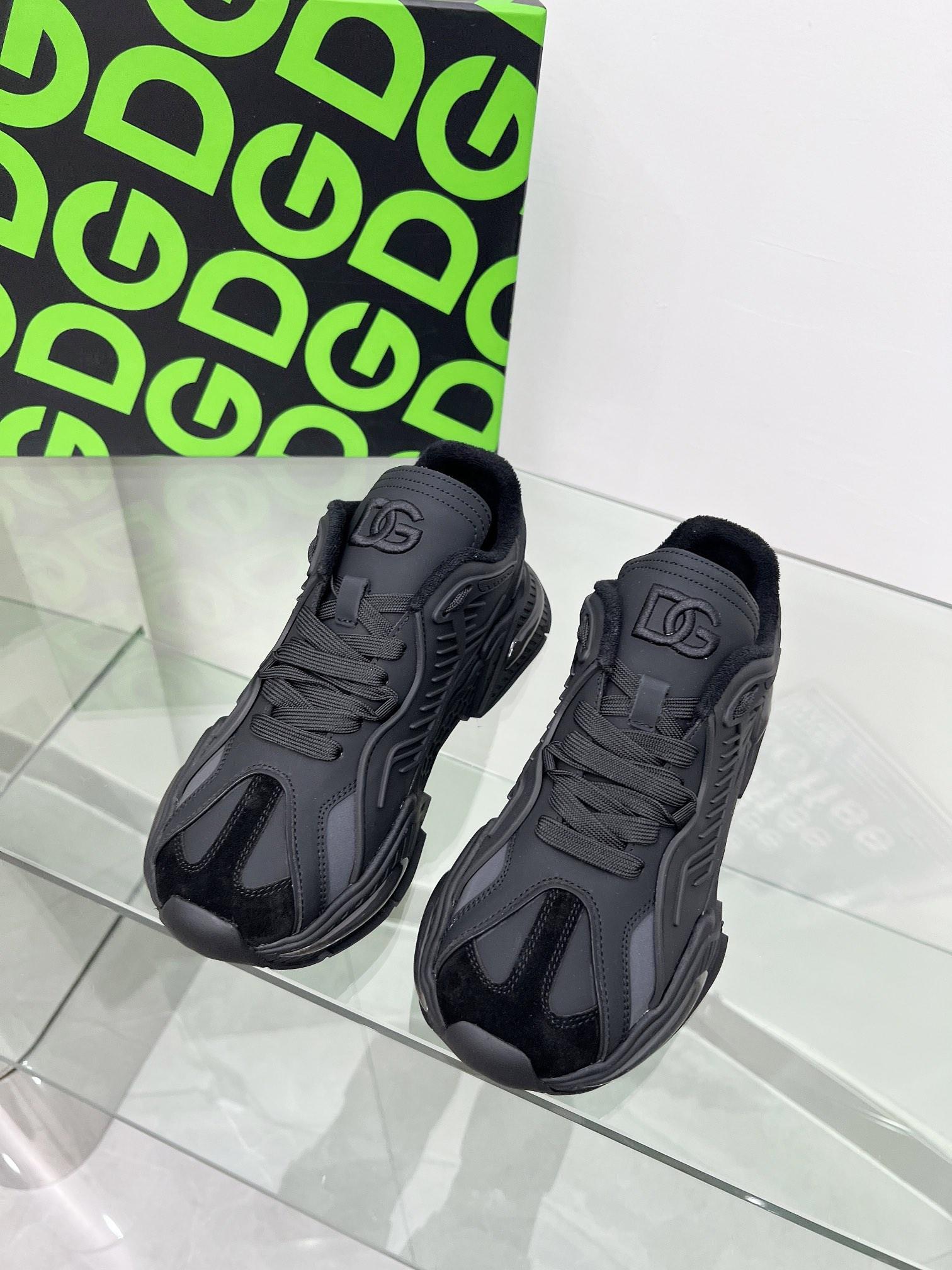 DOLCE & GABBANA MIXED-MATERIAL AIRMASTER SNEAKERS
