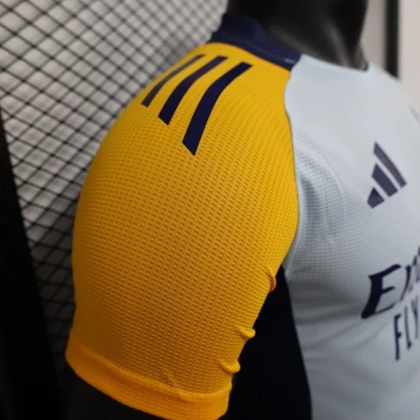 2024/2025 Player Version Real Madrid  Pre-match Training Football Shirt 1:1 Thai Quality