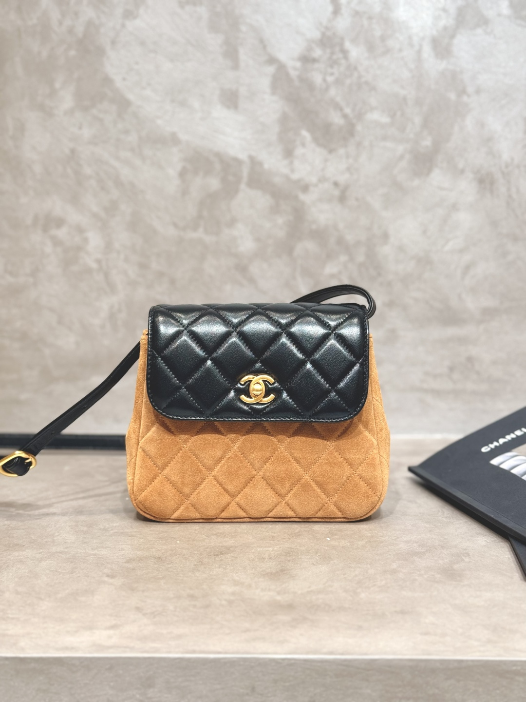 25A Métiers d'Art Lambskin & Suede Calfskin Mini Saddle Crossbody Bag with Gold-Tone Hardware (Model AS5578)