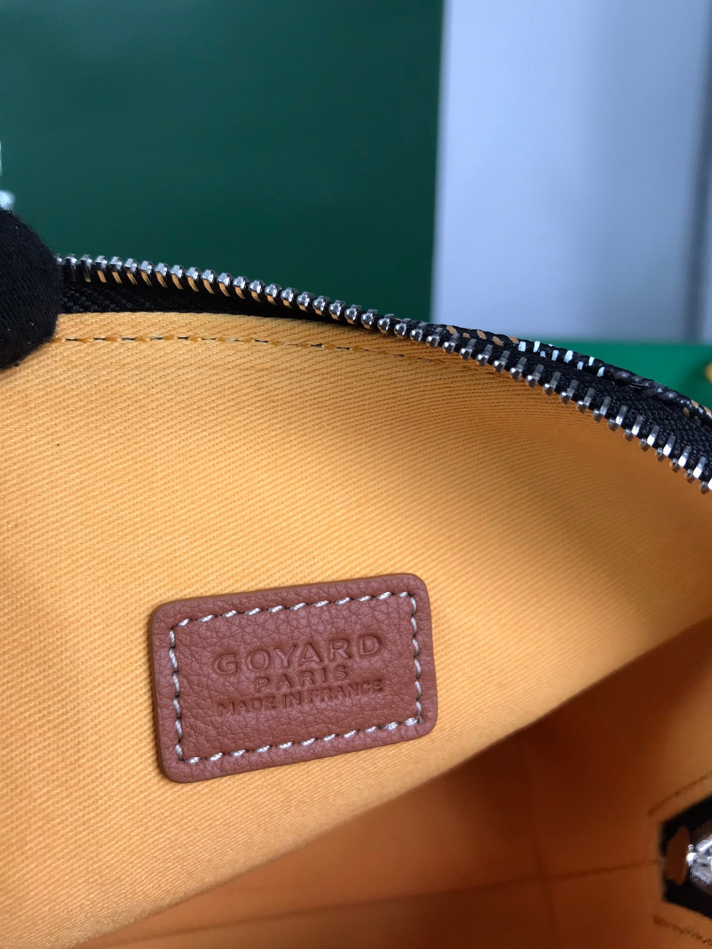 Goyard Vendôme Cosmetic Pouch 17cm Black Goyardine Canvas And Tan Calfskin Trim