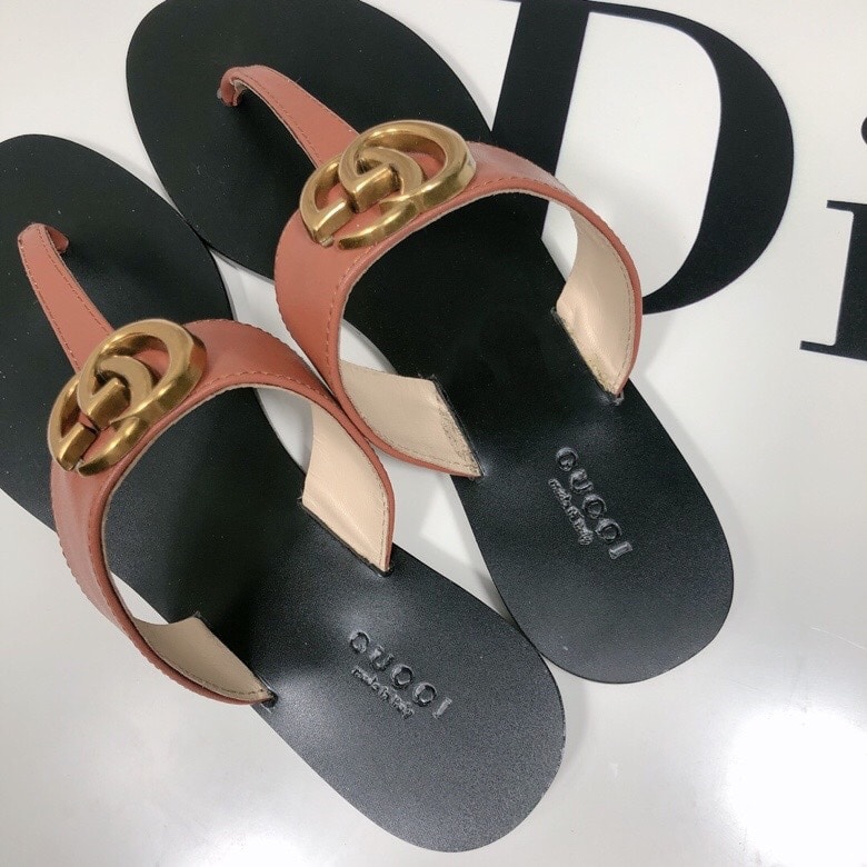 Gucci Double G Thong Leather