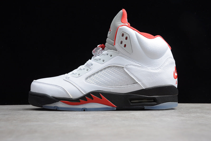 Jordan 5 Retro Fire Red Silver Tongue (2020)