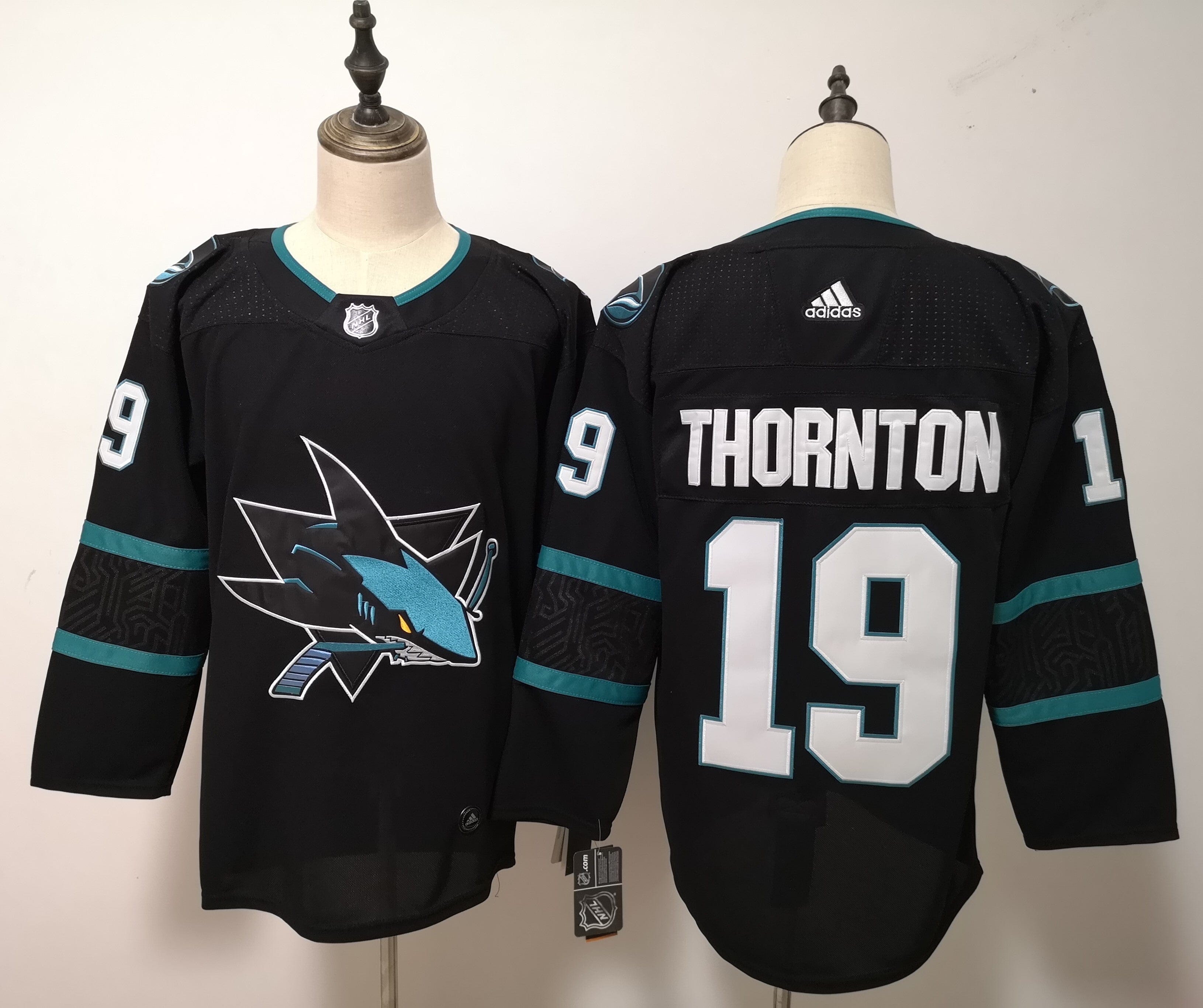 NHL San Jose SharksTHORNTON # 19 Jersey