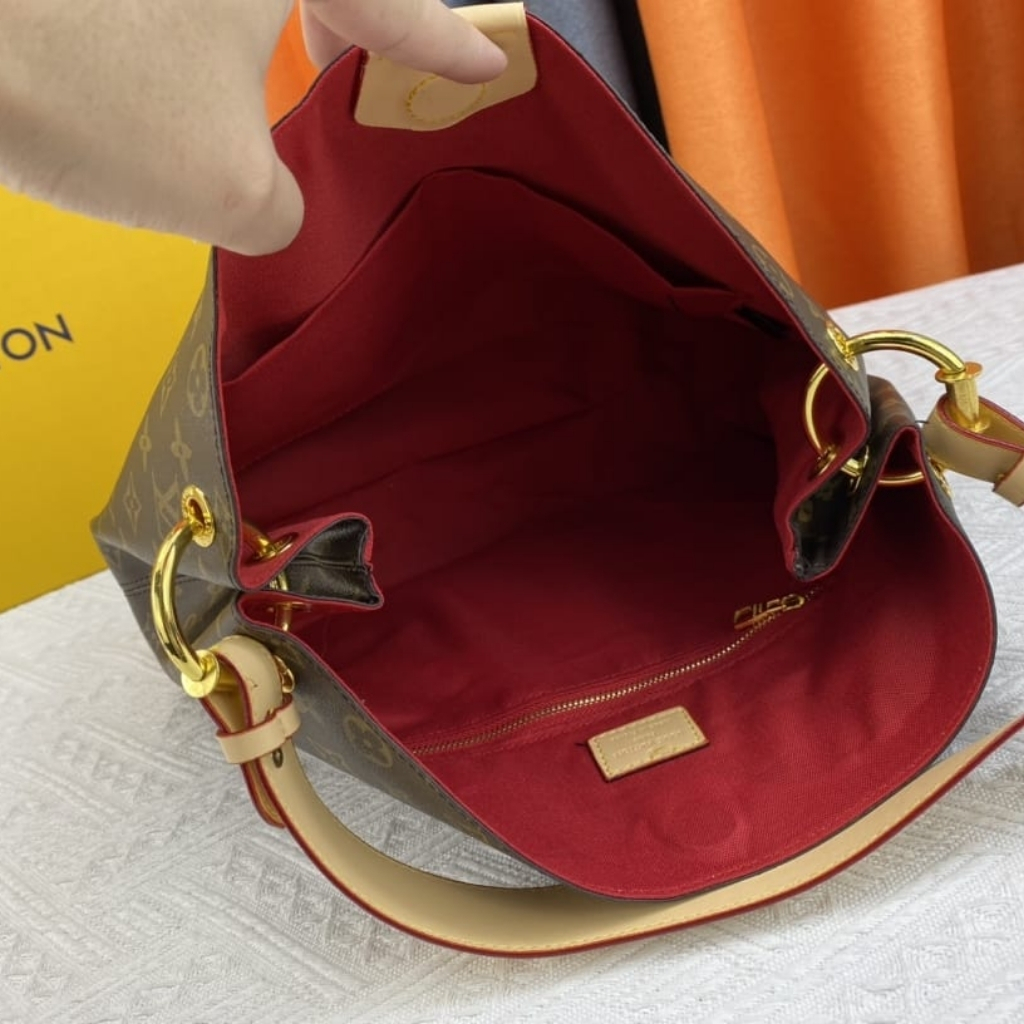 Louis Vuitton Graceful PM Monogram Canvas Red 35Cm