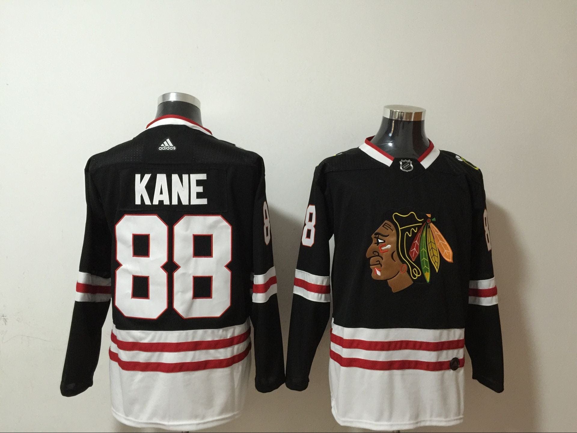 NHL Chicago Blackhawks KANE # 88 Jersey