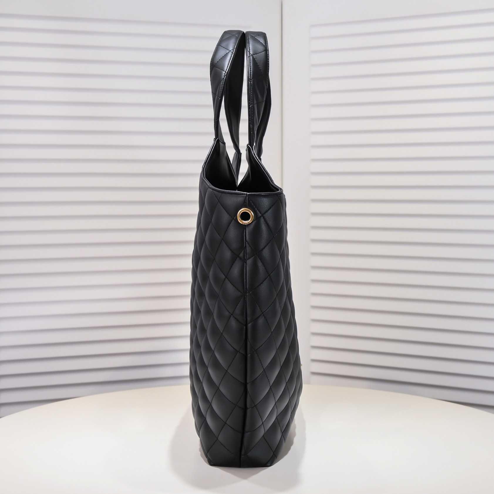 Saint Laurent Icare Maxi Quilted Shoulder Bag Black 50cm 698651AAANG1000