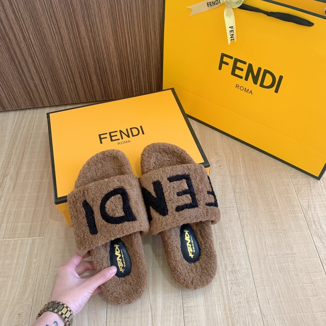 Fendi Fleece Slippers Brown