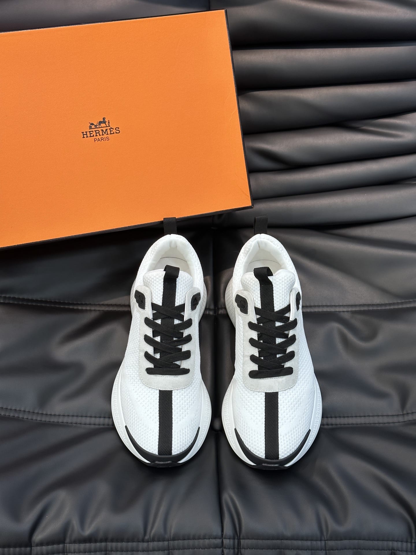 Hermes Heros Sneaker Black White H232985Zh90400