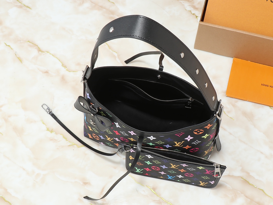 LV x TM CarryAll PM