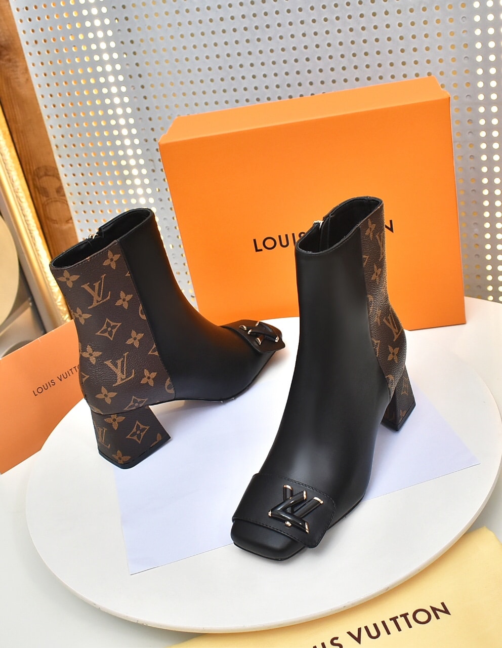 Louis Vuitton Shake Ankle Boots Black And Brown