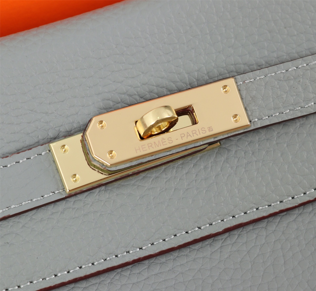 Hermes Kelly Sellier Rouge Epsom Gold Hardware 25Cm