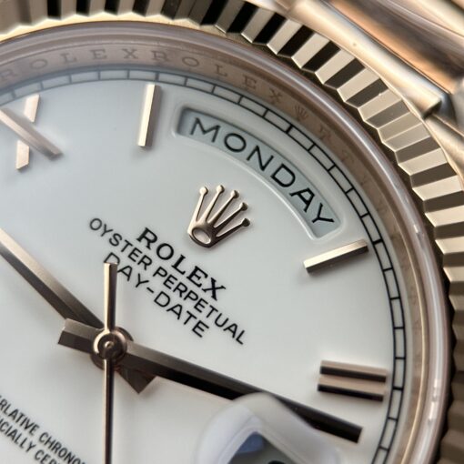 [Superclone] Rolex Day-Date 40mm White Dial President 228235