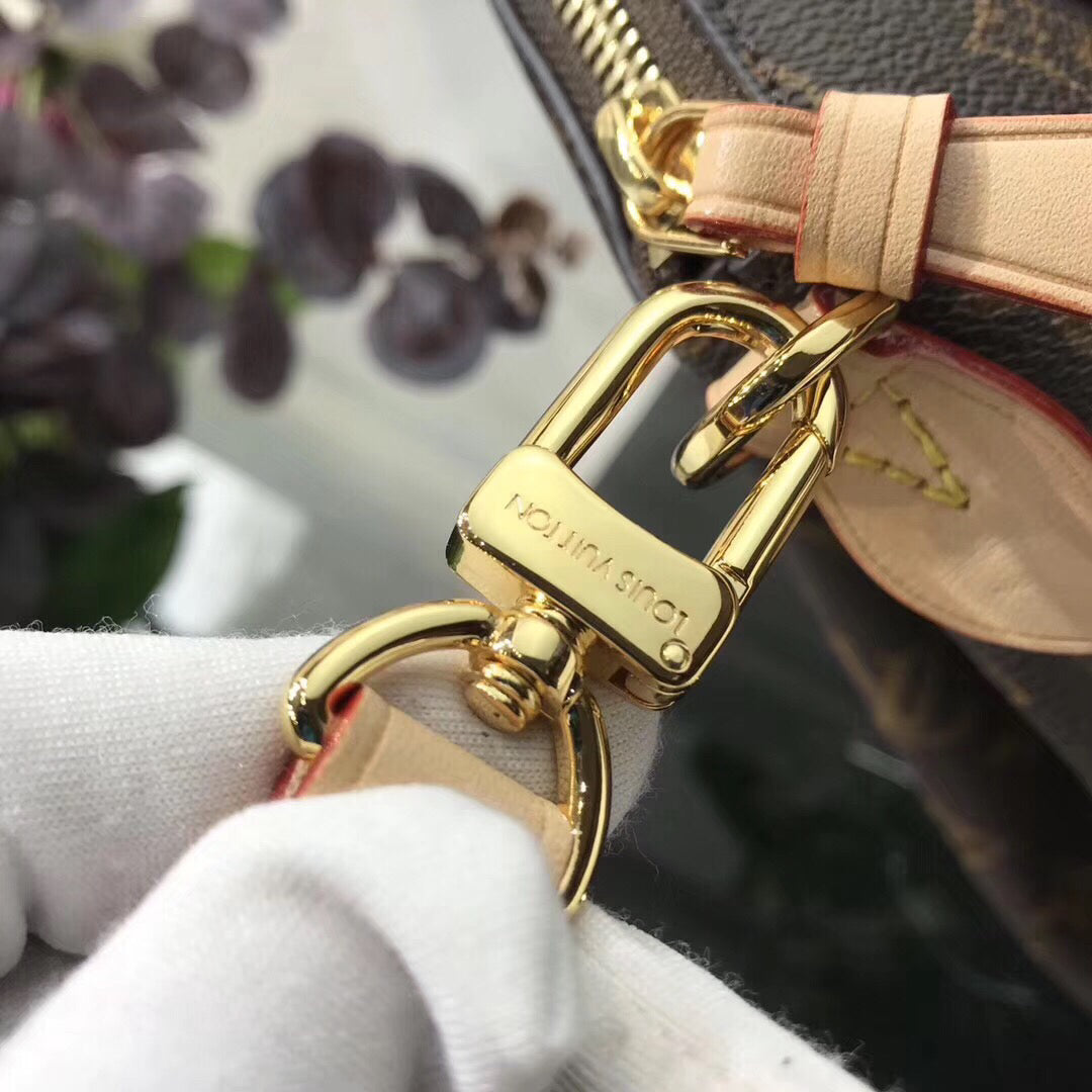 Louis Vuitton Rivoli Pm 30.5 Cm