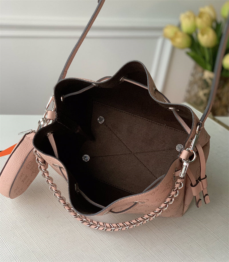 Louis Vuitton Bella 22Cm Magnolia Pink