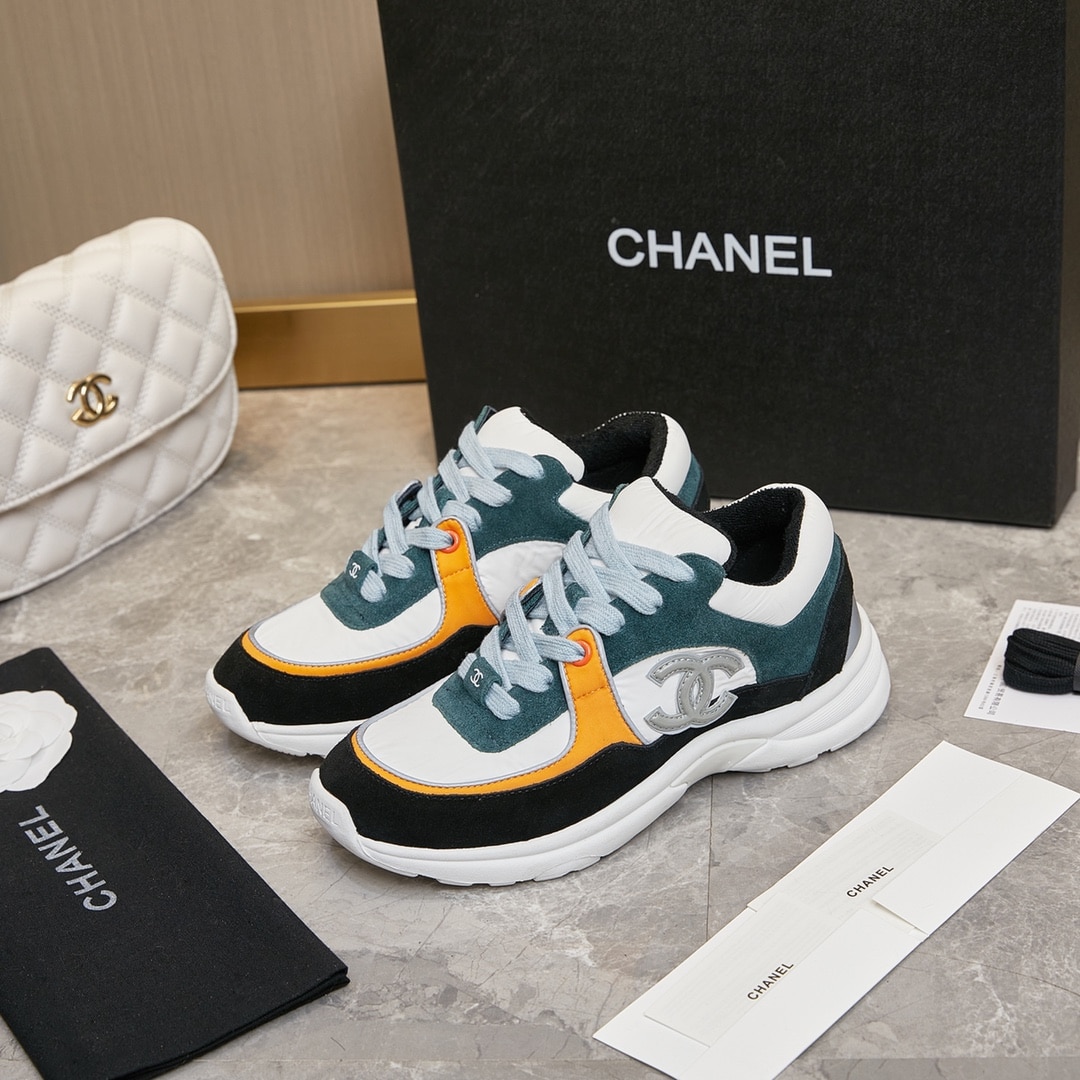 Chanel Wmns Sneaker White Navy G34360 Y53536 C0227