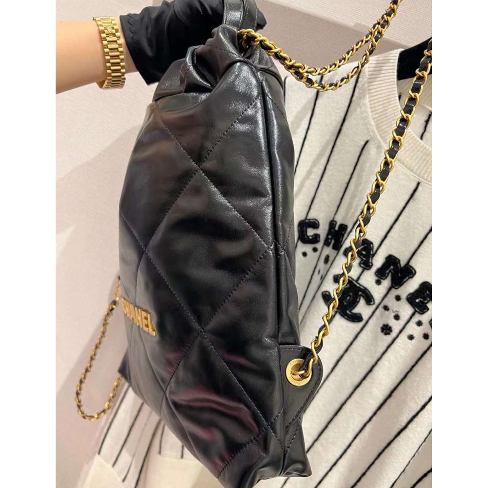 Chanel 22 Backpack in Black Shiny Calfskin 34cm