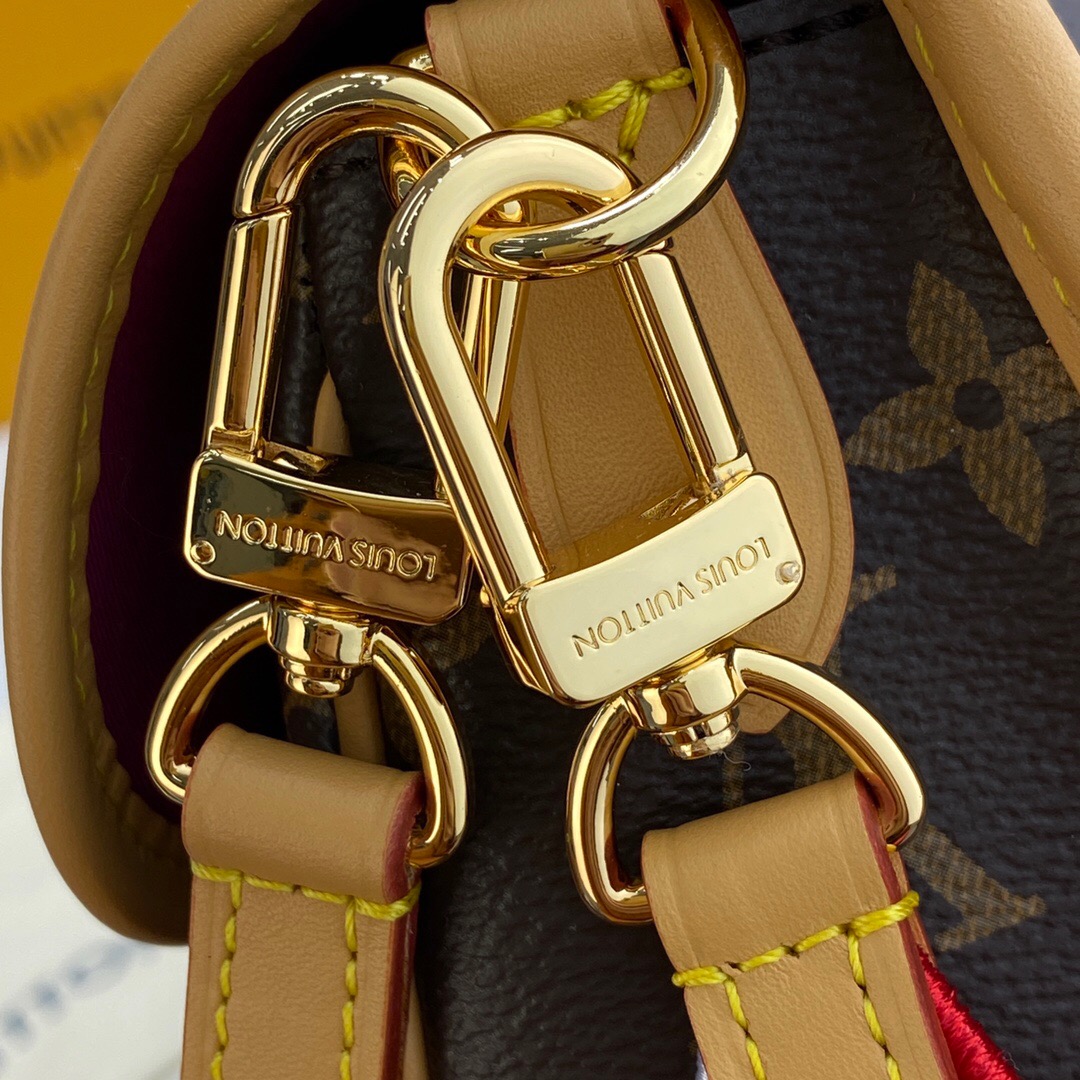 Louis Vuitton Diane Fuchsia M46049