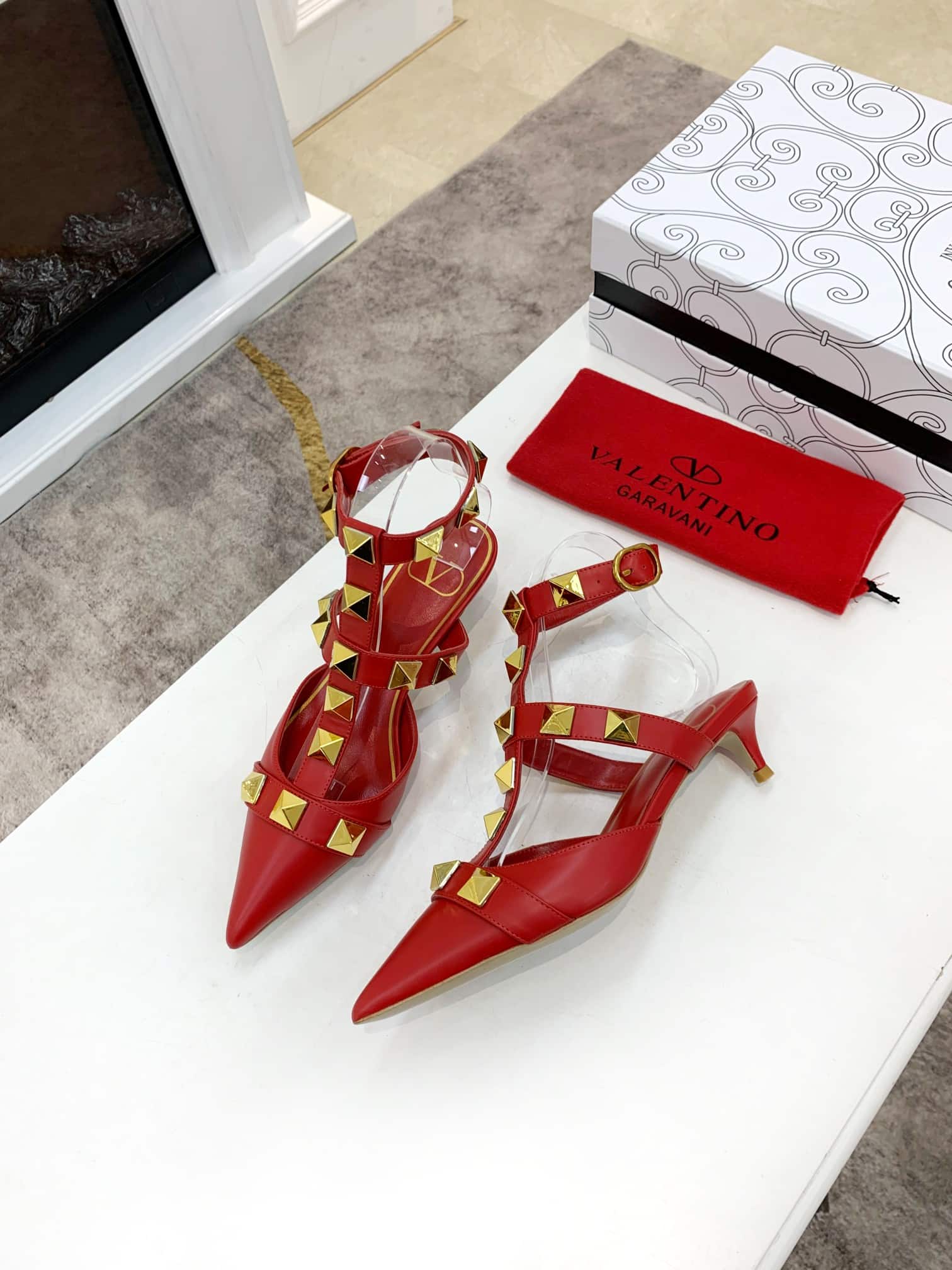 Valentino Garavani Roman Stud Kitten Heel Pumps Red