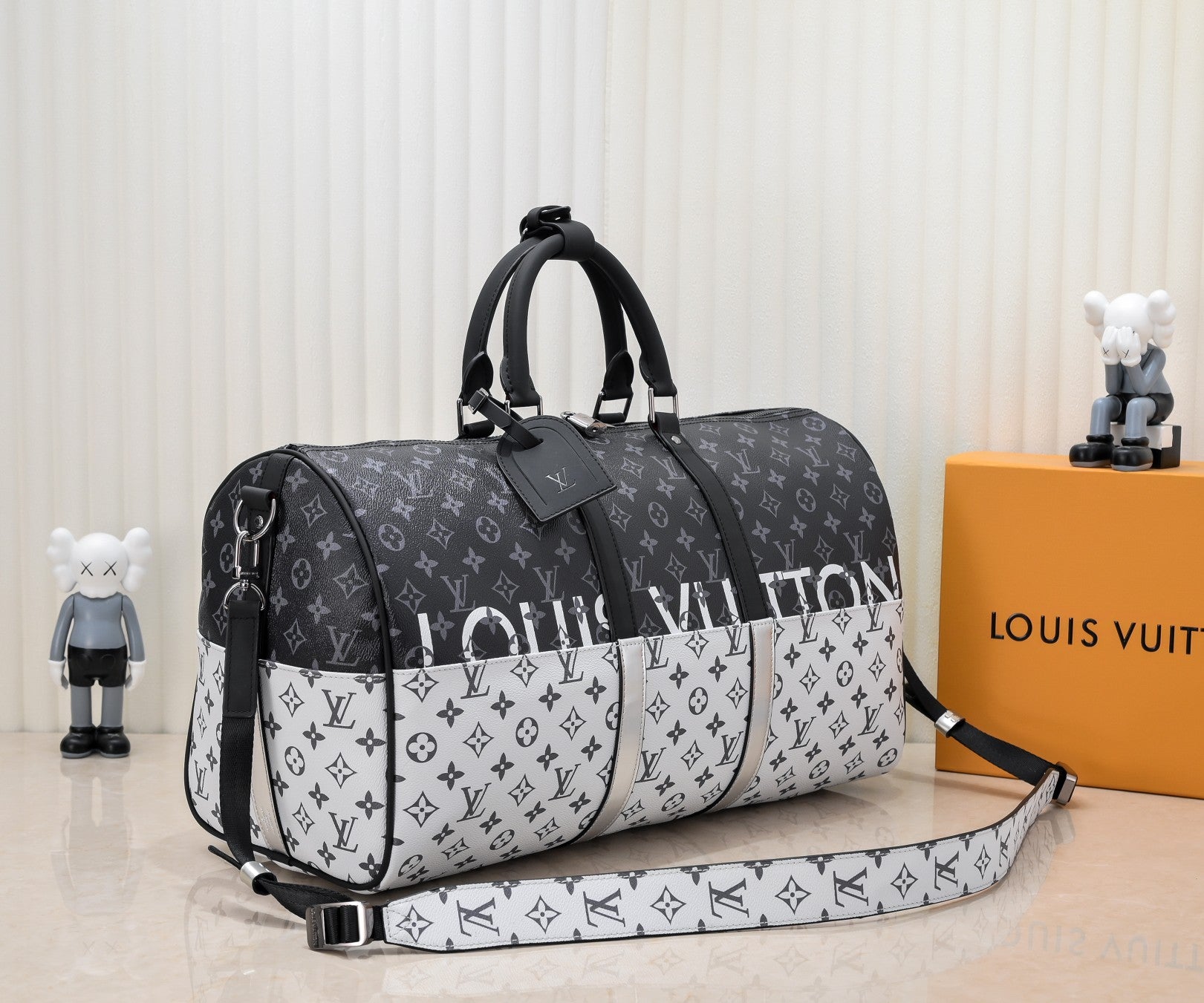 Louis Vuitton Keeppall Bandouliere Monogram Eclipse
