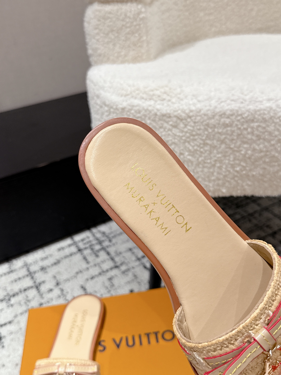 1AHLRL New LV x TM Lily Flat Mule