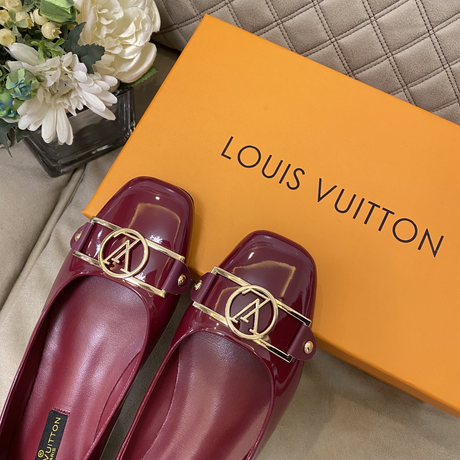 Louis Vuitton Signature Lv Logo Shiny Wine Red Ballerina