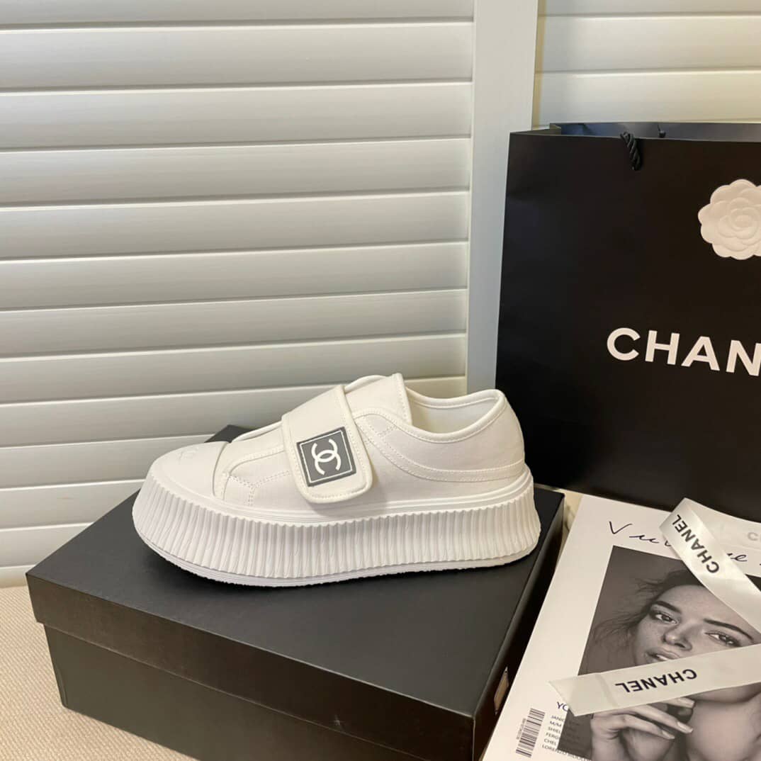 Chanel Cc Cap Toe Slipon Sneaker All White