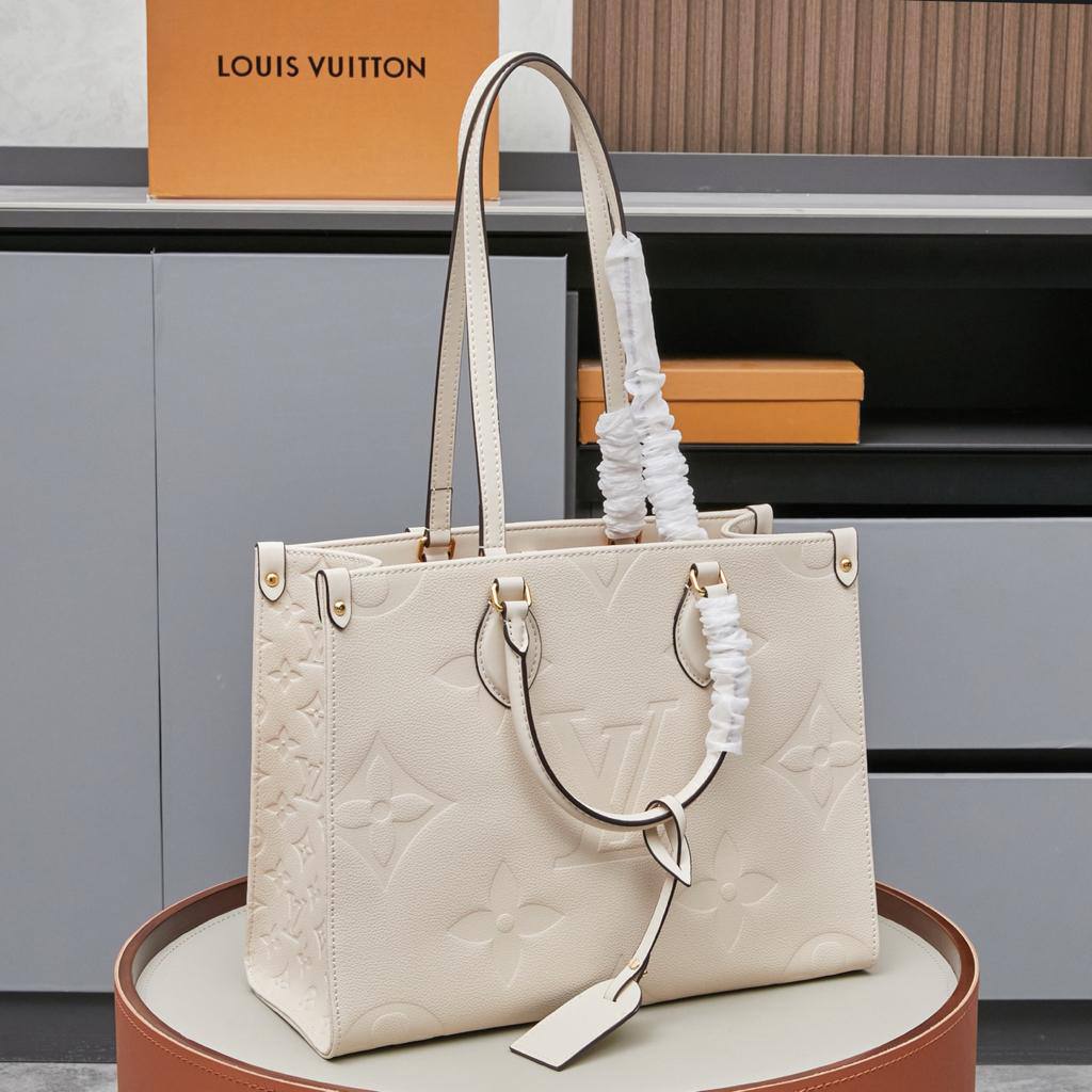 Louis Vuitton LV Onthego MM Tote Bag Monogram Beige 35cm M46531