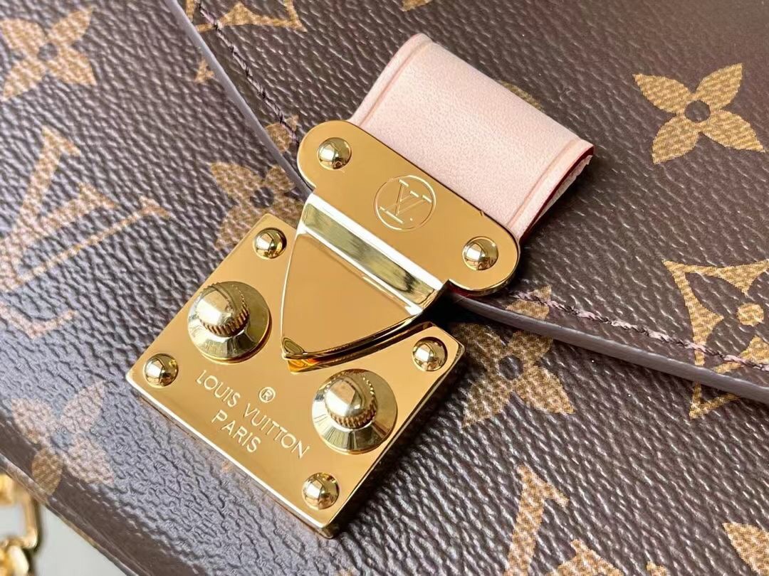 Louis Vuitton Pochette Métis East West M46279 21.6cm/ 8.5in