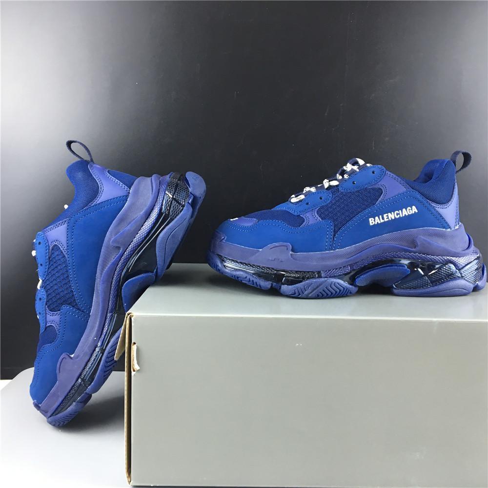BALENCIAGA TRIPLE S