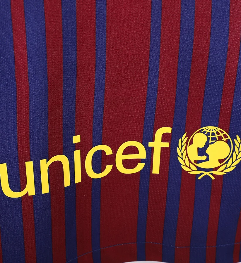 Barcelona 2017/18 Home Long Sleeve Retro Soccer Jersey