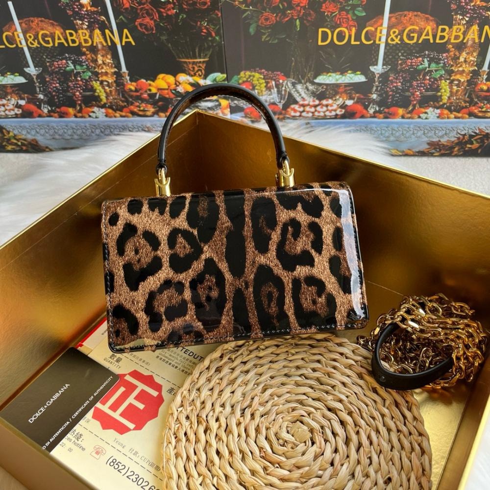 Dolce & Gabbana Leopard Dolce Gabbana Devotion Bag 21cm