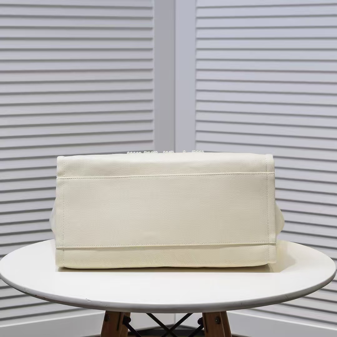 Chanel Cc Canvas Pearl Deauville Beige 38cm