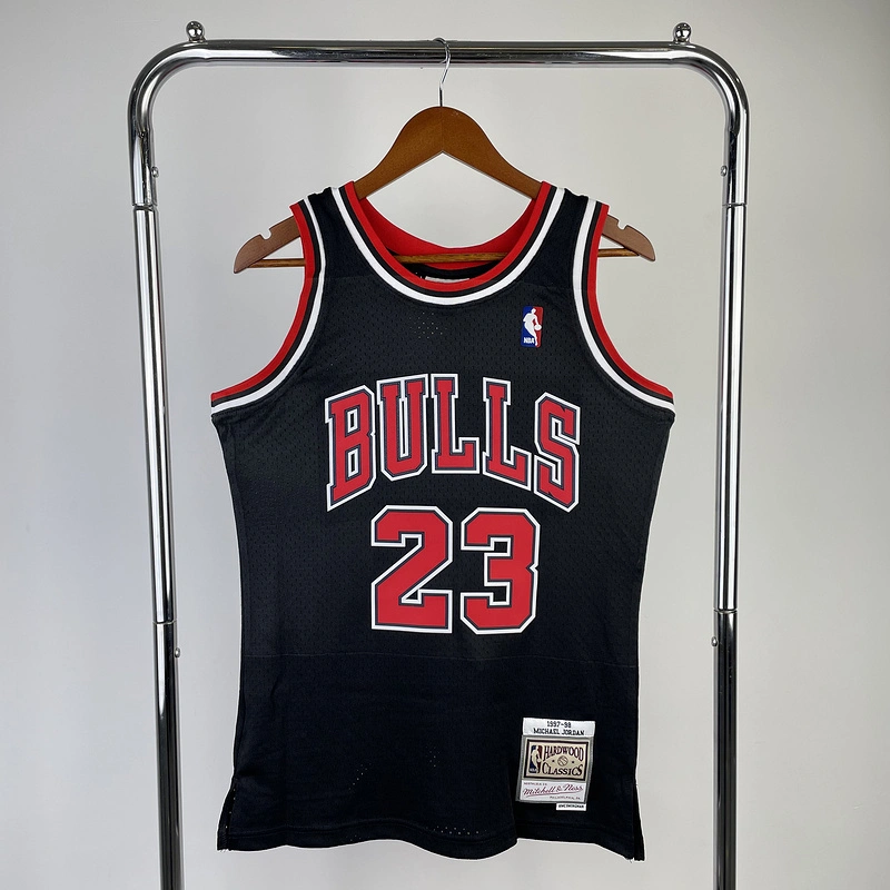 1997-98 NBA Chicago Bulls 23 JORDAN Black Basketball Jersey