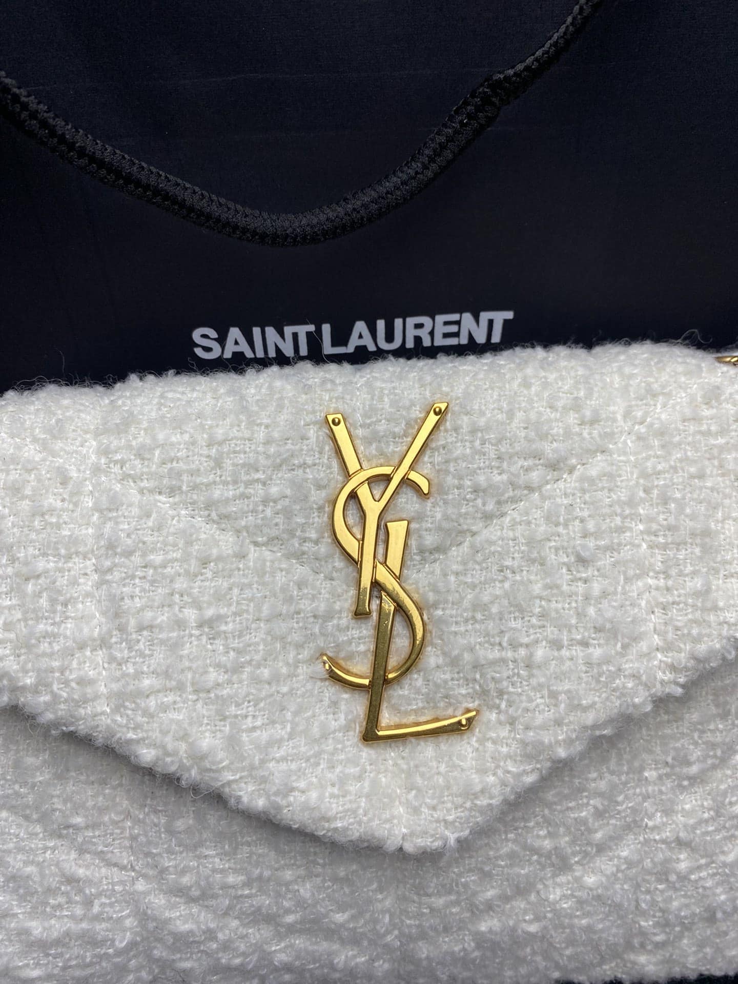Saint Laurent Small Loulou Boucle Bag White 23Cm