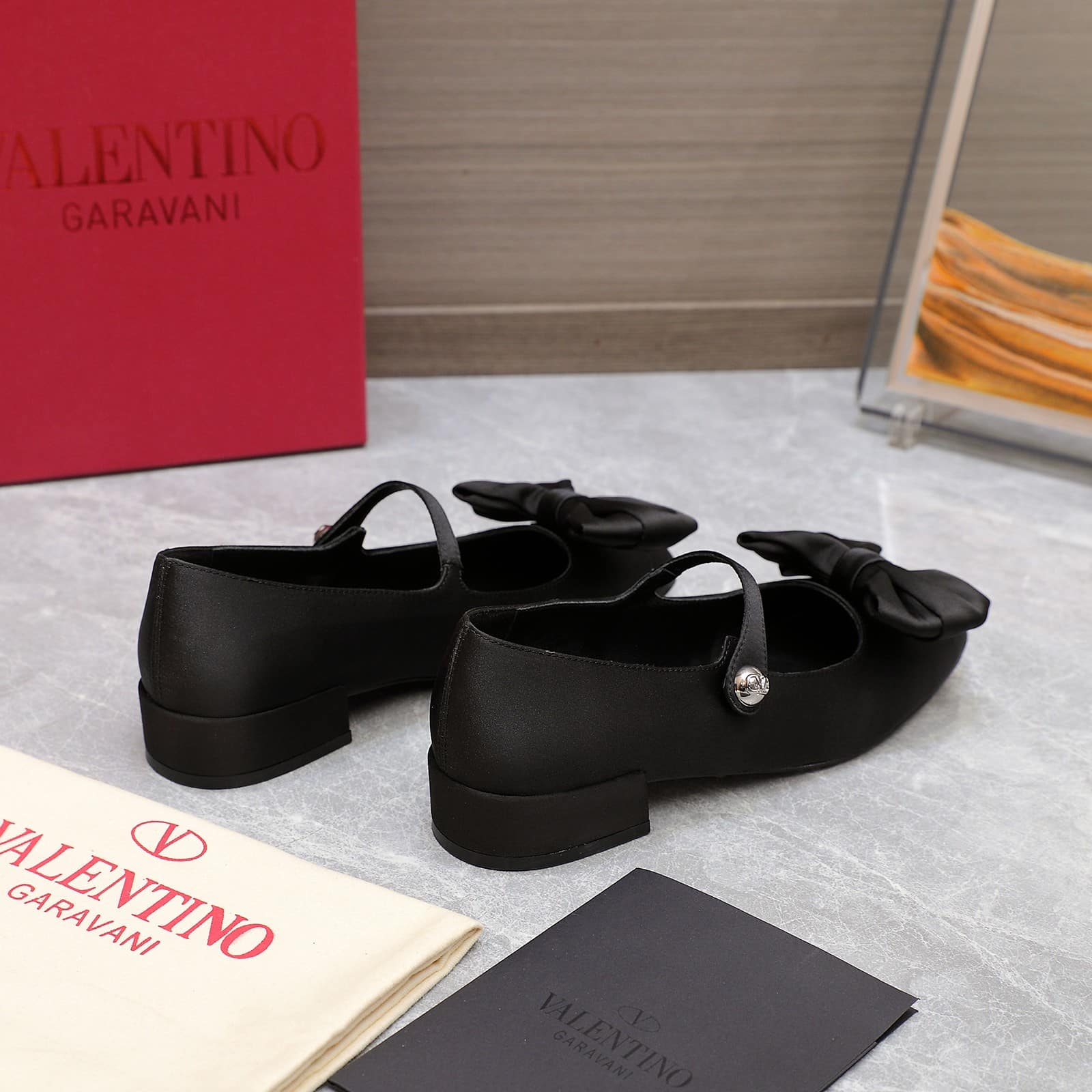 Valentino Garavani Bowjane Mary Jane Ballerina In Black 5W0S0Ki3Jiv 0No