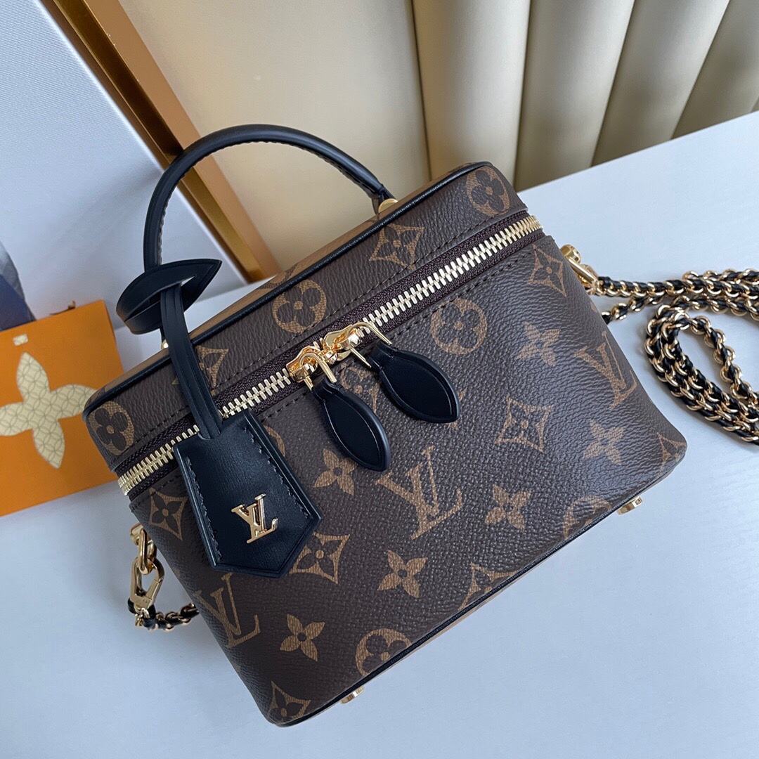Louis Vuitton Vanity Chain Pouch Other Monogram Canvas 17cm Women Handbags M47125