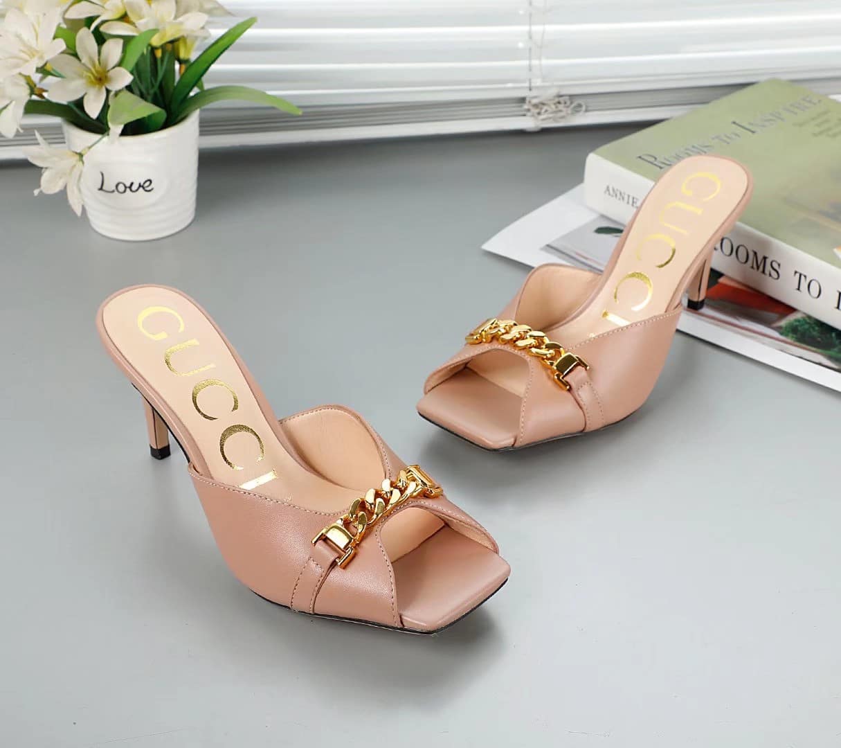Gucci Chain Stiletto Heels Flip Flop Fish Mouth Mule Sandals Patel Pink