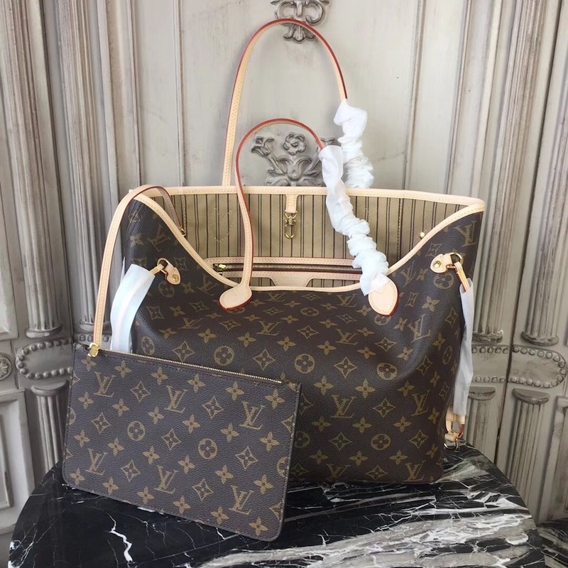 Louis Vuitton Neverfull MM Monogram Canvas Beige 31Cm M46975
