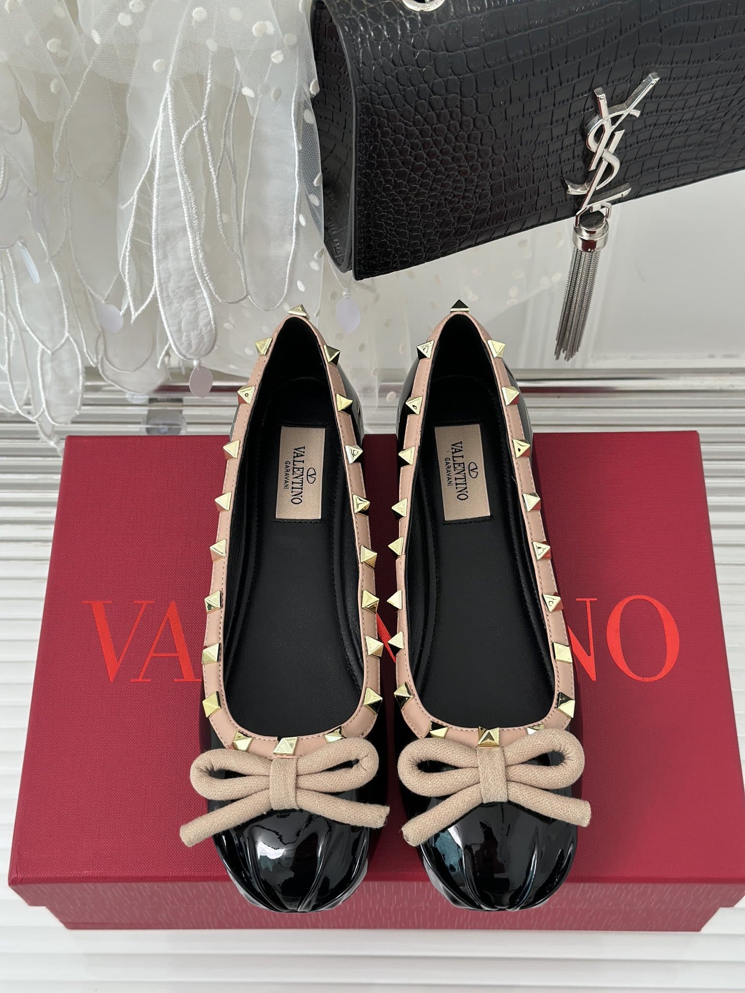 Valentino Garavani Rockstud Patent Leather Ballerina Black 3W2S0Hq5Vnw N71