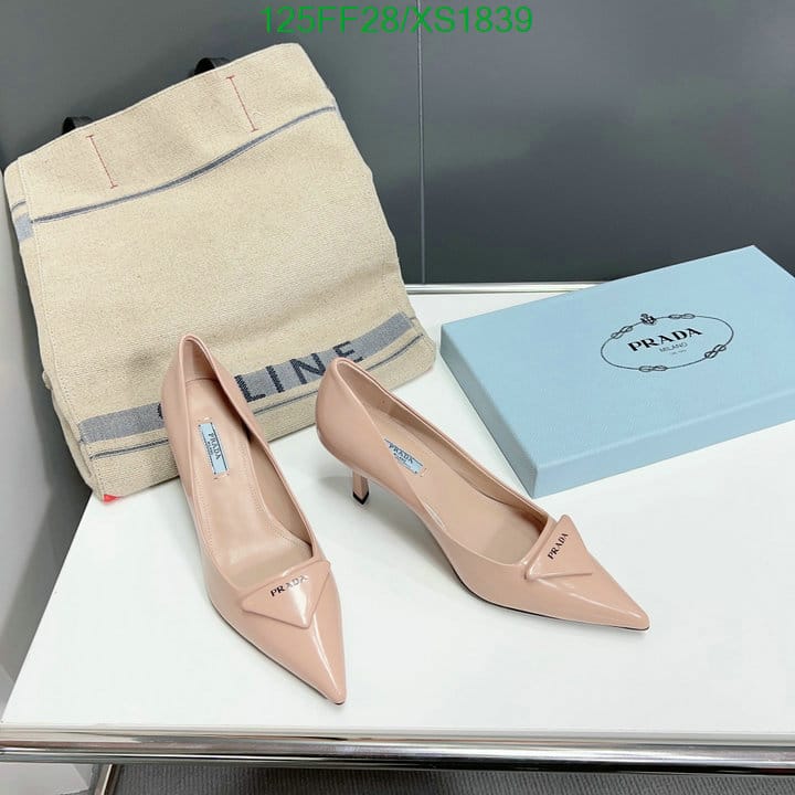 Prada Cleavage Nero Leather Pumps Pink