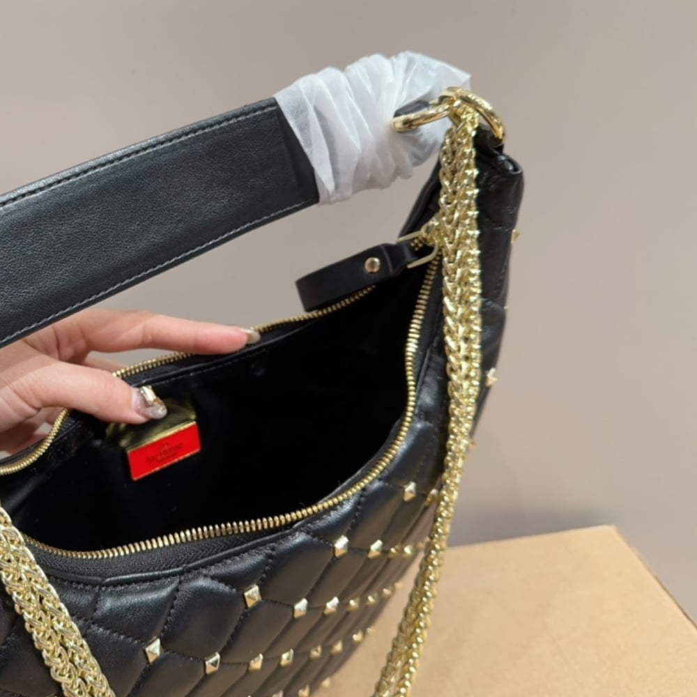 Valentino Rockstud Spike Leather Hobo Bag Black 28Cm 3W2B0M32Was