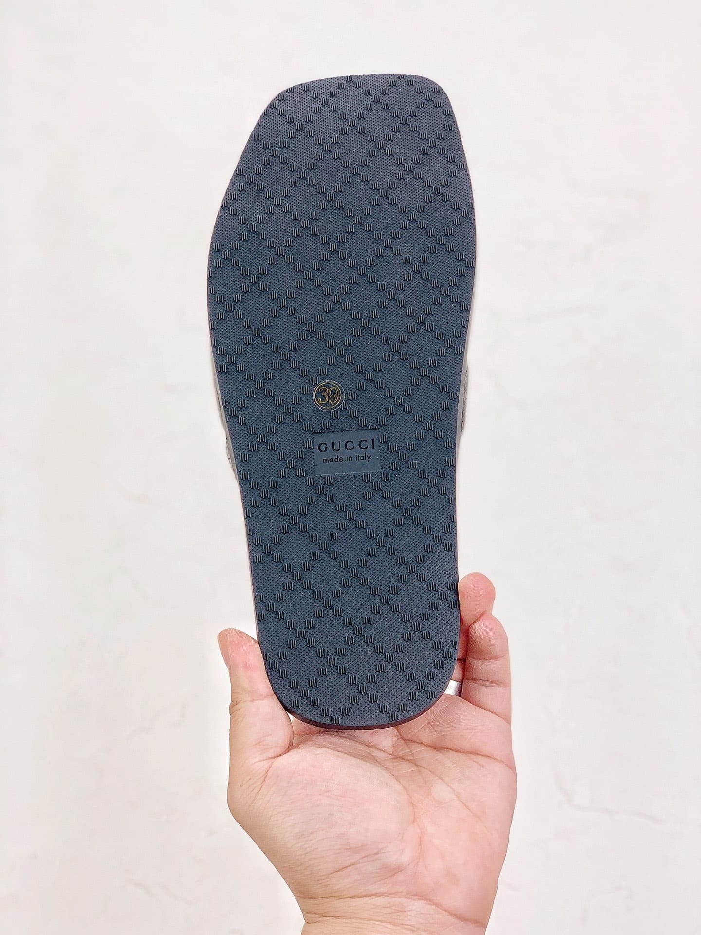 Gucci Womens Gg Matelasse Slide Black 694714 Bko60 1000