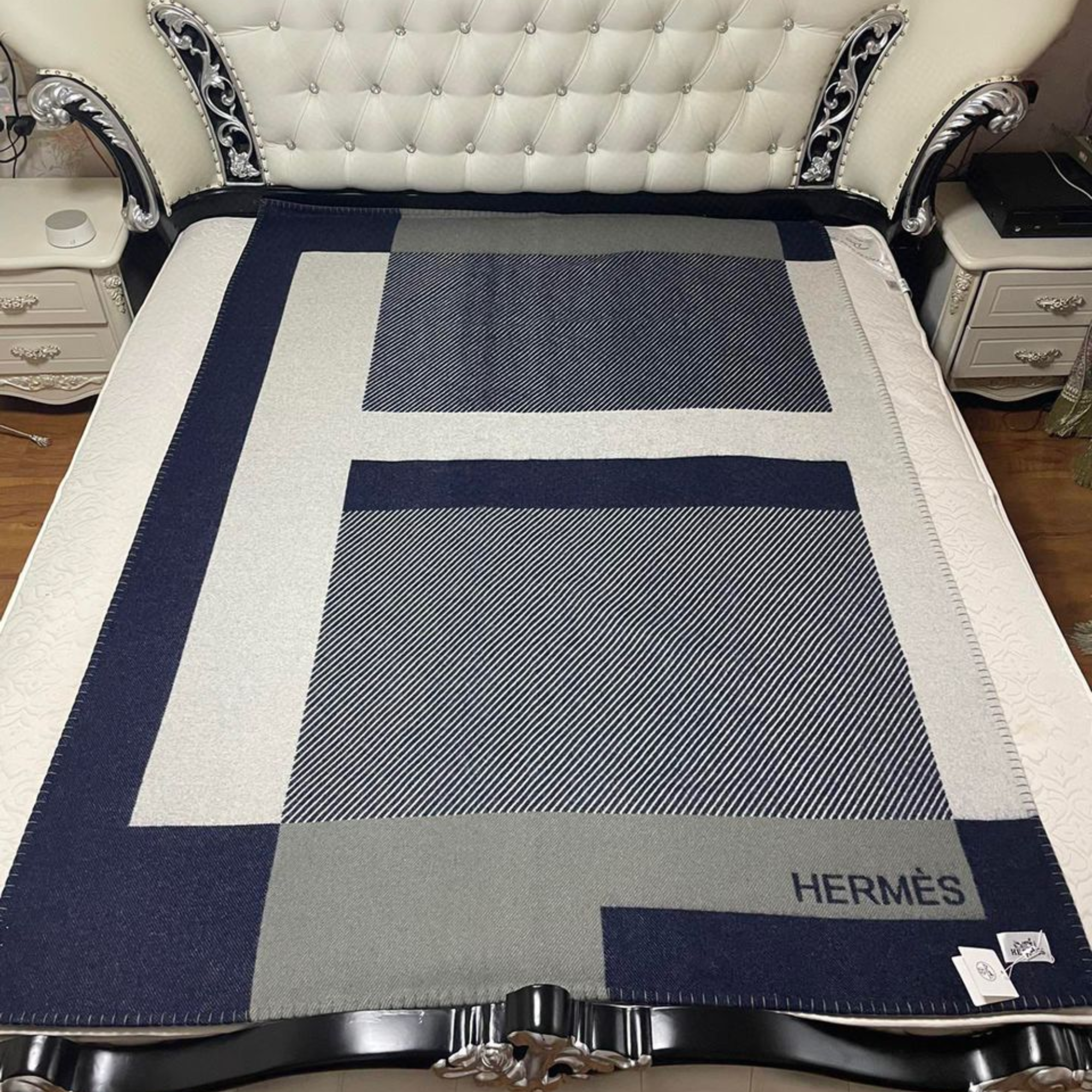 Hermes Luxury Cashmere Style Blanket