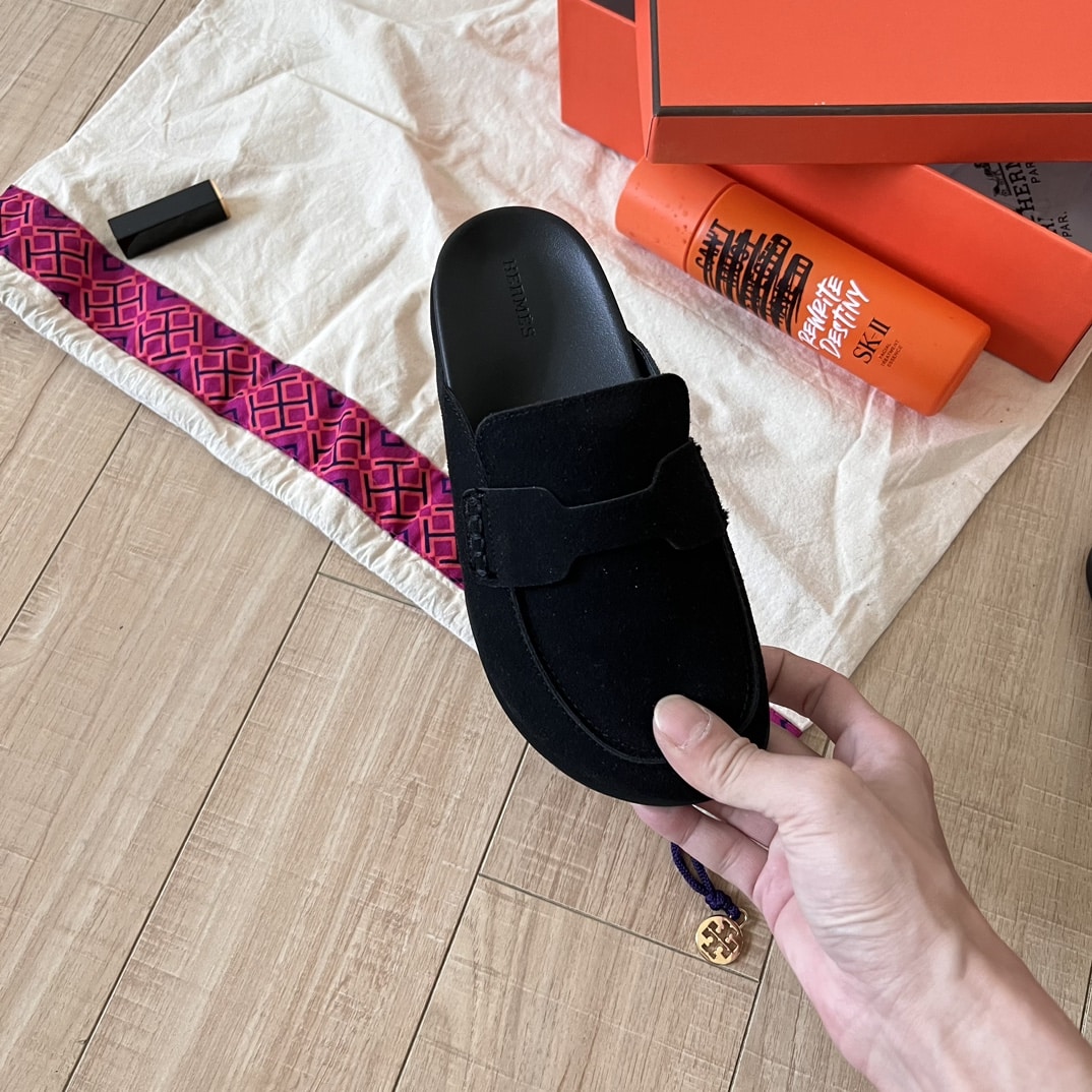 Hermes Go Mule Noir H231222Z 02370