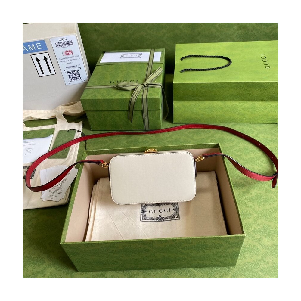 Gucci Interlocking G Mini Bag in White Leather