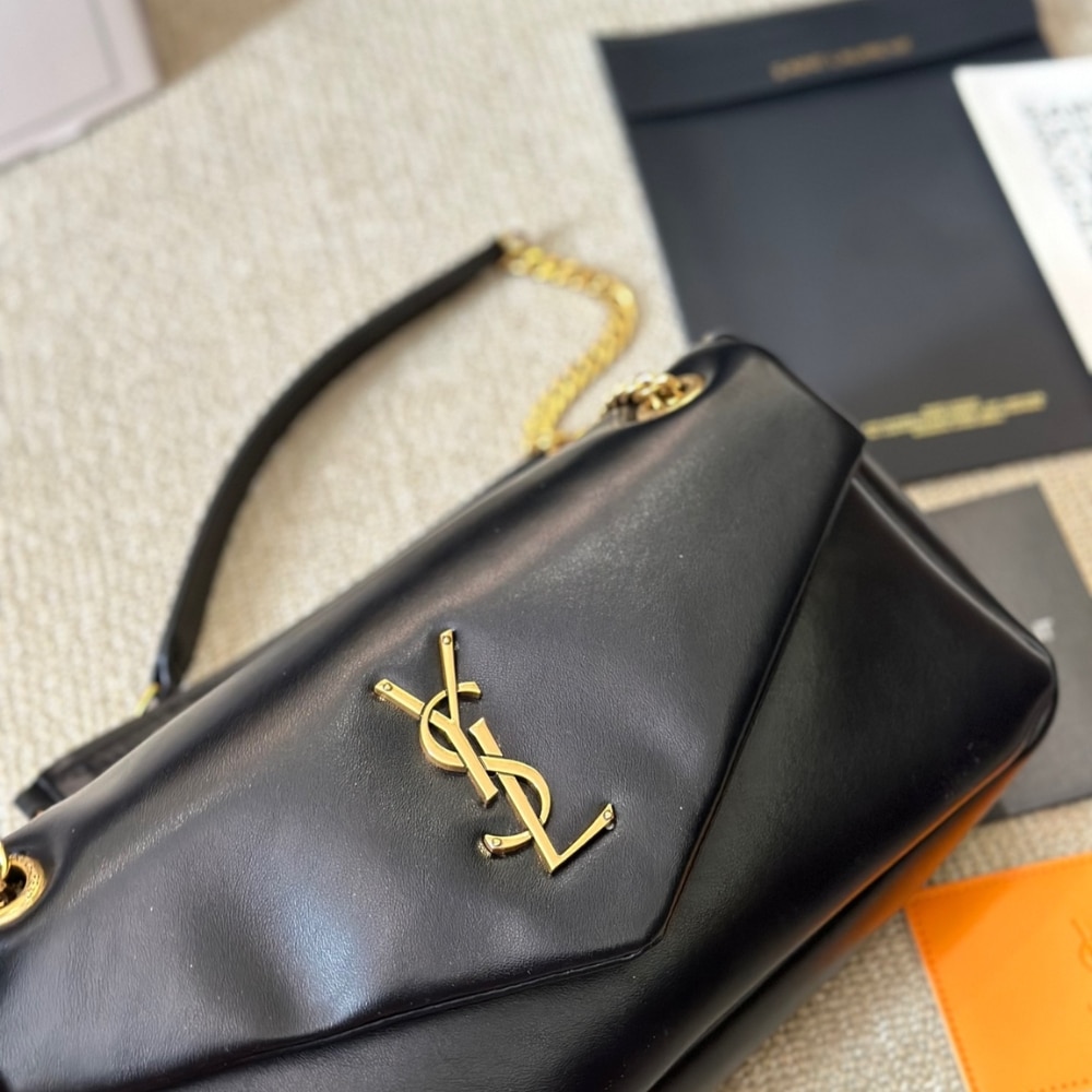 Saint Laurent Calypso Small In Plunged Black 27Cm 734153Aacqo1000