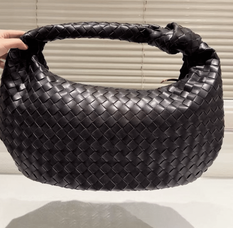 Bottega Veneta Small Jodie Bag In Black 34Cm