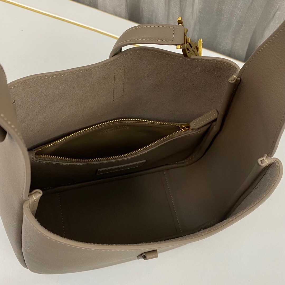 Saint Laurent Le 5 A 7 Soft Small Hobo Bag In Smooth Leather Grey