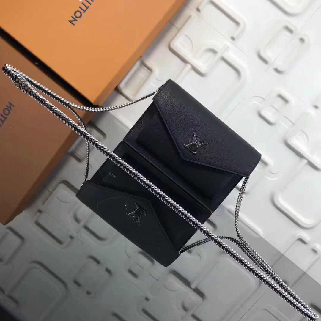 Louis Vuitton Pochette Chain Mylockme 19Cm Black