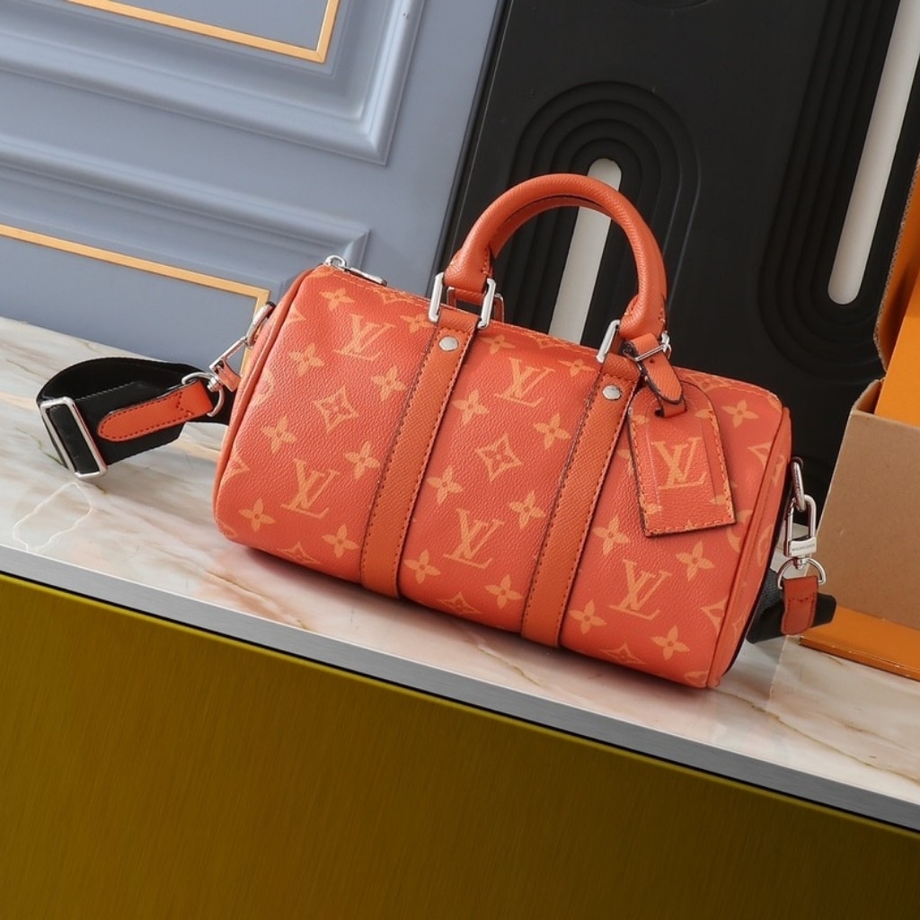 Louis Vuitton Keepall Bandoulière 25 Tangerine 25Cm M31044